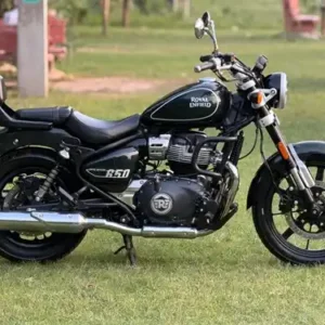 Second Hand Royal Enfield Super Meteor 650 in Punjab